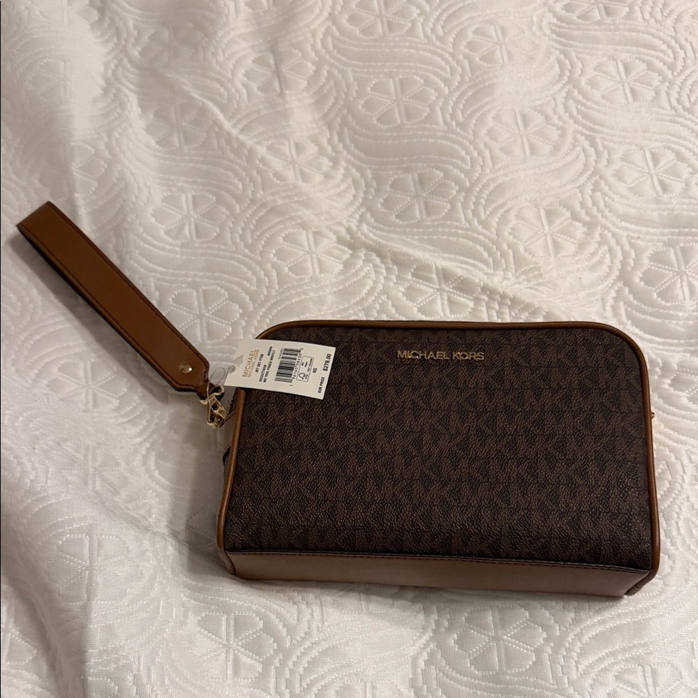 Michael Kors Signature Brown Toiletry Bag - Picture 3 of 7